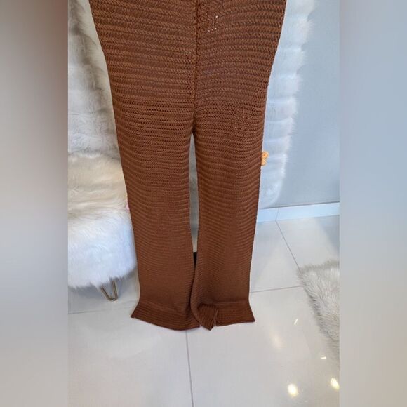 Floral Fields NWT Crochet Pant Set (S) - Picture 7 of 12